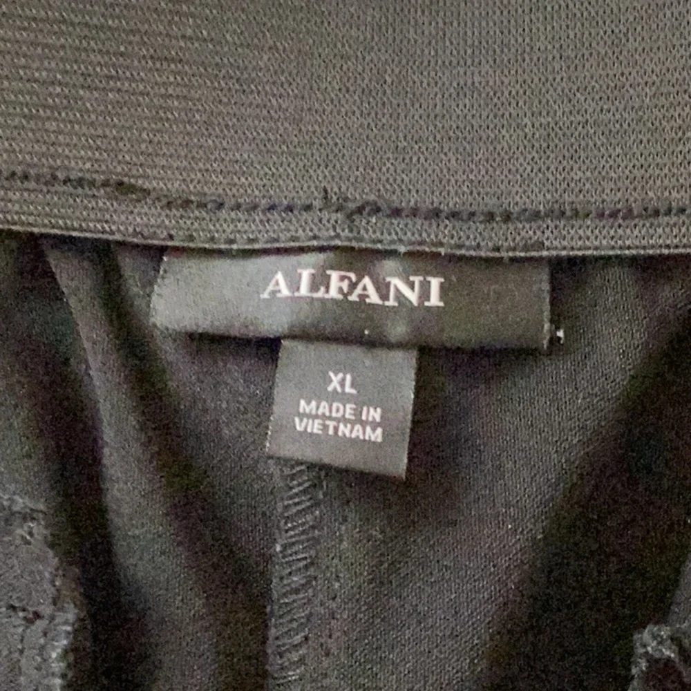 Alfani XL wide leg cropped pants - Picture 2 of 5